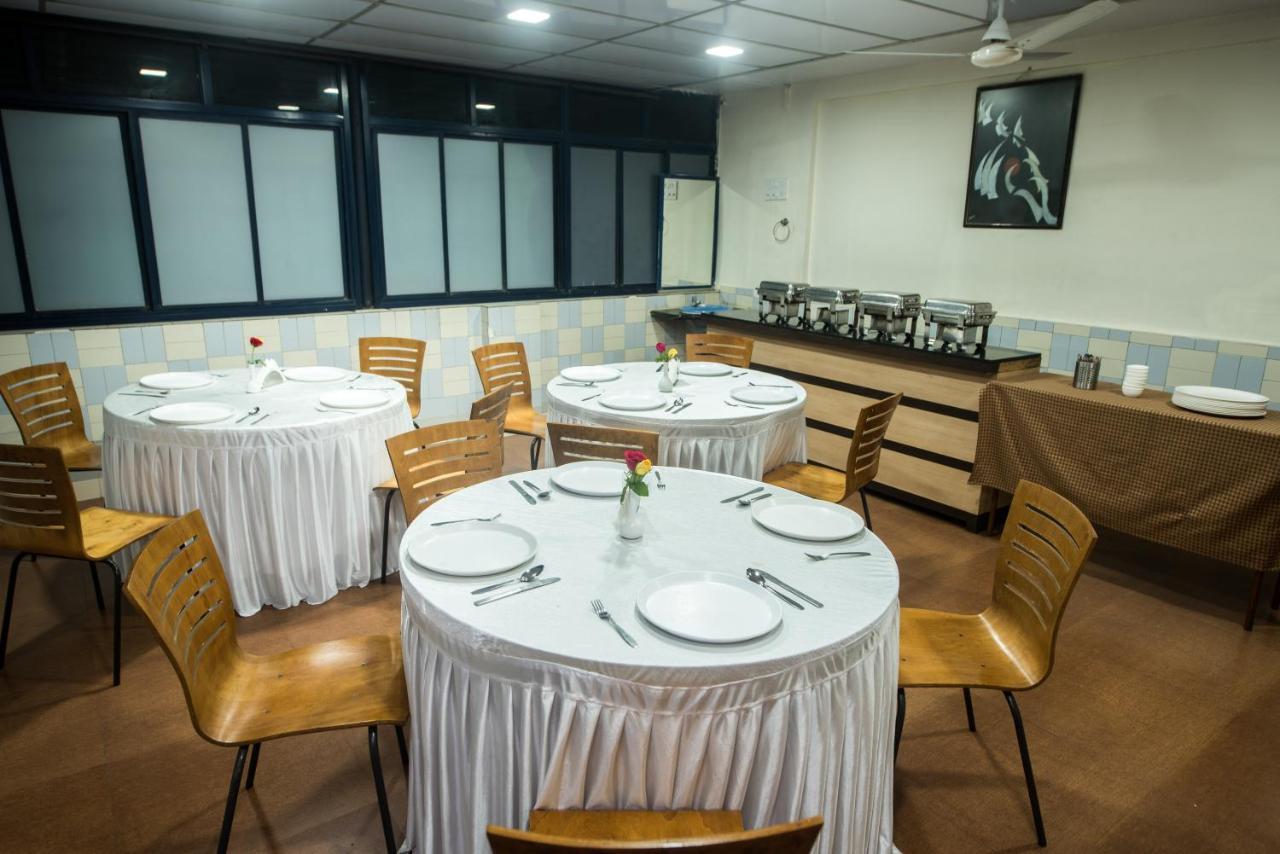 Hotel City Point Dadar Bombaj Zewnętrze zdjęcie